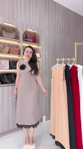 Chiếc Đầm xinh xinh trẻ trung dành cho chị em big size nè ….Suôn ren chân mi ⚜️⚜️⚜️⚜️⚜️⚜️ damthietke  #x#xuhuong#f#fypシ#d#dam #t#thoitrangtrungniend#dhfashion #t#thoitrangthietket#thoitrangbigsize#t#thoitrangnuf#fashion#S#Shopping#f#fashionstyle#h#hottrendp#phoidoxinh#o#outfit#bigsize 