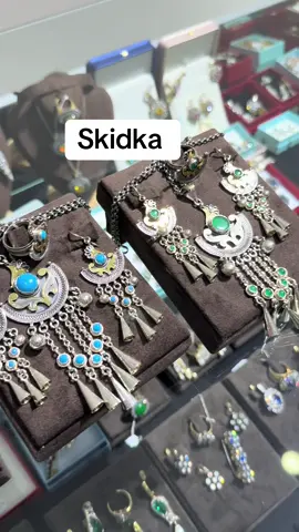 Shu komplektymyza shuvagt skidka etdik. 
