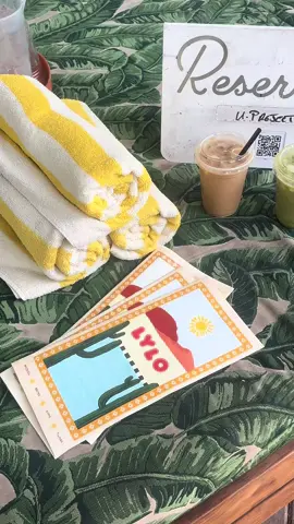 pool day at lylo! 🍍🍹💧🕶️ #lylo #pool #arizona #fyp #viral #phoenix #swimclub