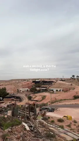 Coober Pedy is so crazy #cooberpedy #travelingaustralia #hiddengem #southaustralia 