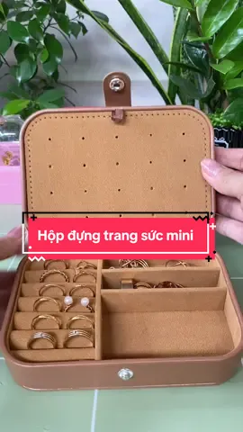 Hộp đựng trang sức bọc da. #tietkiemthongminh #hopdungtrangsuc #hopdungtrangsucmini #hopdungtrangsuc1tang #hopdungtrangsucbocda #hopdungvang #nguyenle66888 #nguyenreview 