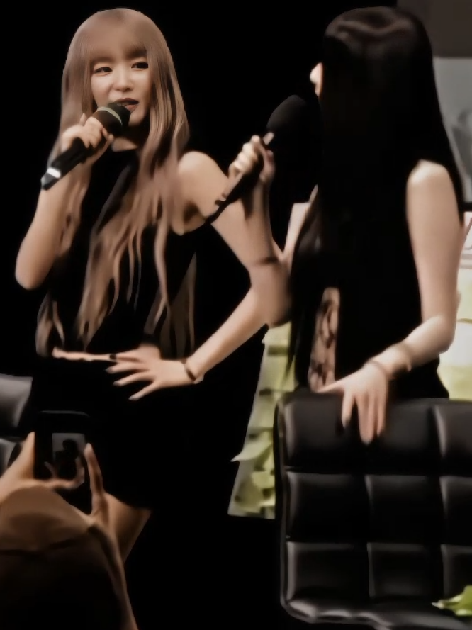 tangannya 😭😭🥵🥵 #redvelvet #irene #아이린 #baejoohyun #fyp 