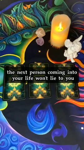 #tarotreading #psychic #manifestation #soulmate #tarotonline #tarotreader #Relationship #tarotcards #lawofattraction 