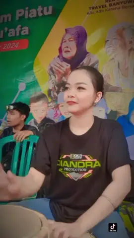 🎸🎸🎸🎧🎧 #begadang #dangdut #selamatharirayaiduladha🙏  #koplo  #kolaborasi #videomusik  #hiburantiktok 