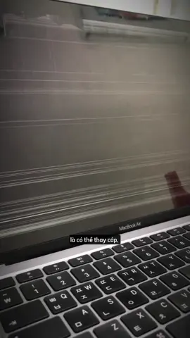 Có phải trường hợp màn hình MacBook bị sọc nào cũng thay cáp được không? #nguyentin #suamacbook #thanhcongnghe #LearnOnTikTok 