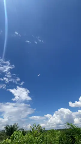 ⛅️cerah yg berawan #langitaesthetic #4u #xyzbca #masukberanda #bismillahfypシ #mentahanvideo 