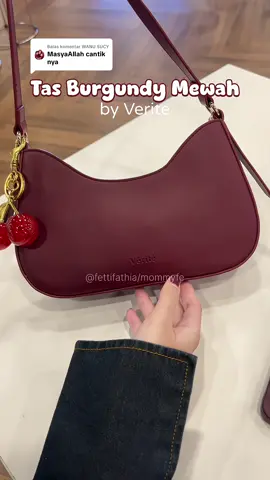 Membalas @WANU SUCY emang secantik dan semewah itu, apalagi burgundy nya 😍 #versabag #verite #tasmewah #taskondangan #taselegant 
