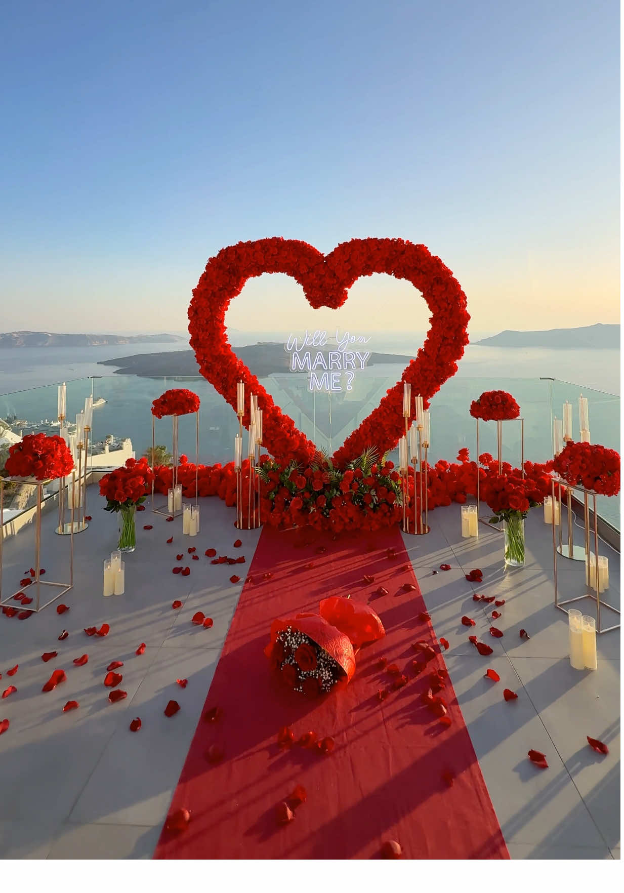 Moments like this are why I love Santorini  raw emotion, real love, and views that take your breath away. 💍 : #santoriniphotographer #santoriniproposal #santoriniweddingplanner #santoriniproposals #decor #proposal #santoriniproposals💍 #santoriniproposalplanner #santoriniproposalpackages #ohsoperfectproposal #frankoproposalplanner💍 #santorini #roses #luxaryproposal #marryme #santorinimarryme #shesaidyes #ring