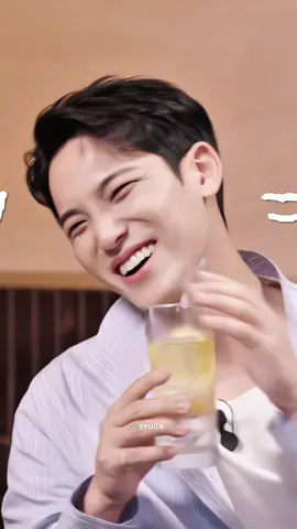 suka banget sama senyum mingyu🫠 #kimmingyu #mingyu #seventeen 