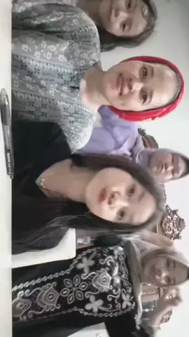 tik-tok bareng ponakan #fyp #viraltiktok #adapanggilantelpon🤙🏻🤙🏻 #soundviral 