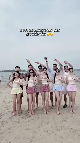 Nhóm này chỉ hợp tấu hài thôi chứ nhép với nhảy thì xinnn thua 🤭🤭🤭 #xuhuong #hộisợvợ @FB: Anh Trần Khắc @Minh Châu @Hoàng Thảo Family @Pham Nguyet Anh @Thanh Huyền @Chú Tư @Bà Nội Chất Chơi @Bình Anh Vlog 