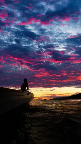 The sunset is so beautiful. I miss you so much.#sunset #fyp 