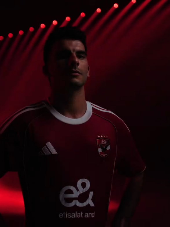 الفيديو الرسمي لتقديم زيزو في الاهلي #زيزو في ارض التاريخ #الاهلي #footballtiktok #امام_عاشور #fyp 