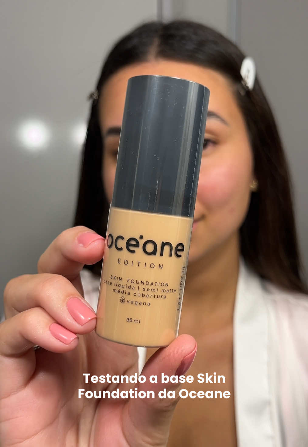 Testando a base Skin Foudation da Oceane Que base maravilhosa, nota 1000/10, deixa uma acabamento impecável do jeito que eu gosto!! Peguei na cor: 315M Vocês encontram no Mercado Livre, cole o id no buscador: ID: 1DDAA7-BGNW @Mercado Livre  #fashion #beauty #moda #beleza #maquiagem #make #dica #autocuidado #girl #DataDupla #MercadoLivre #BeautyTok #baseoceane #base 