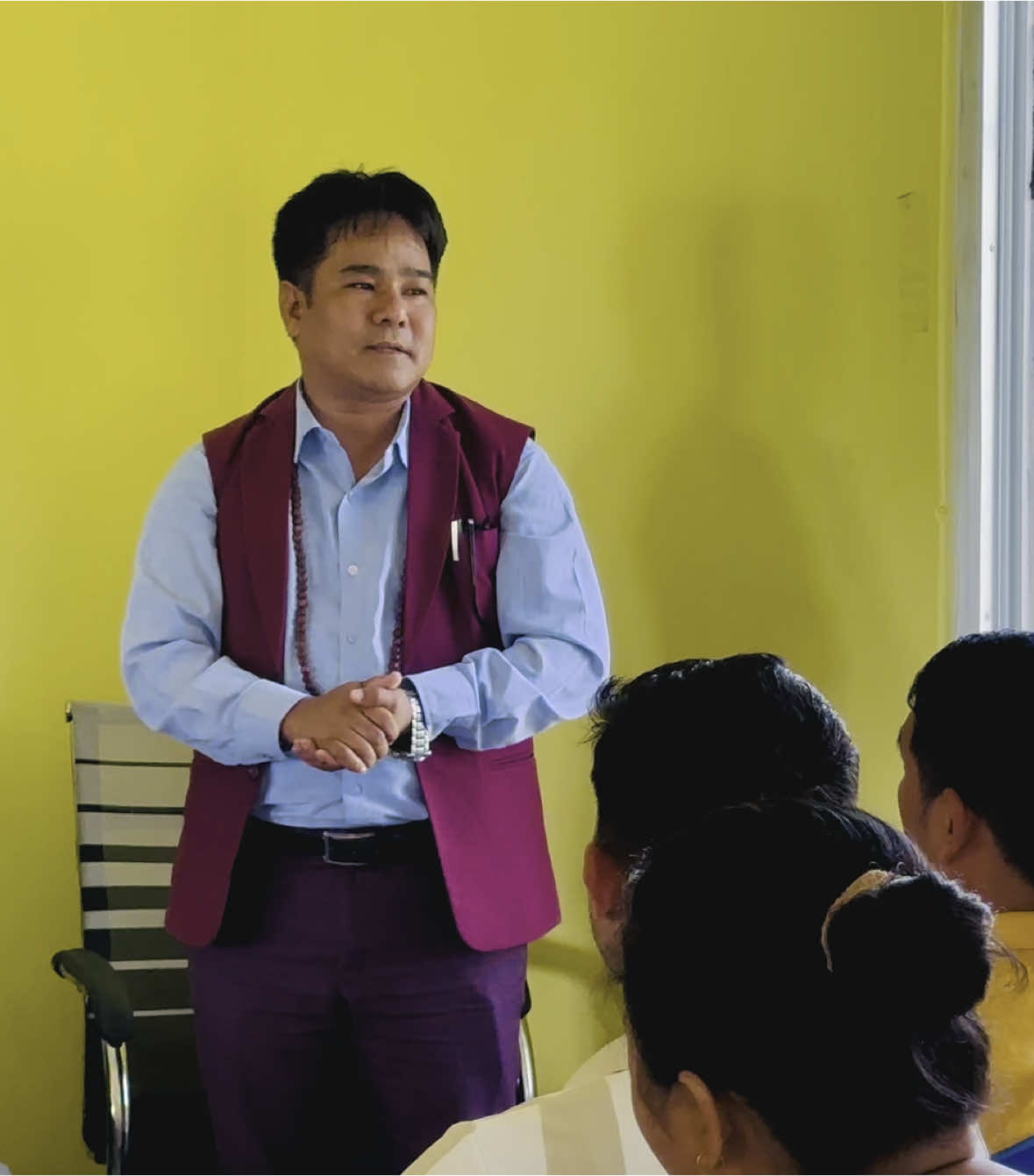 पिरति मिसाउदै 