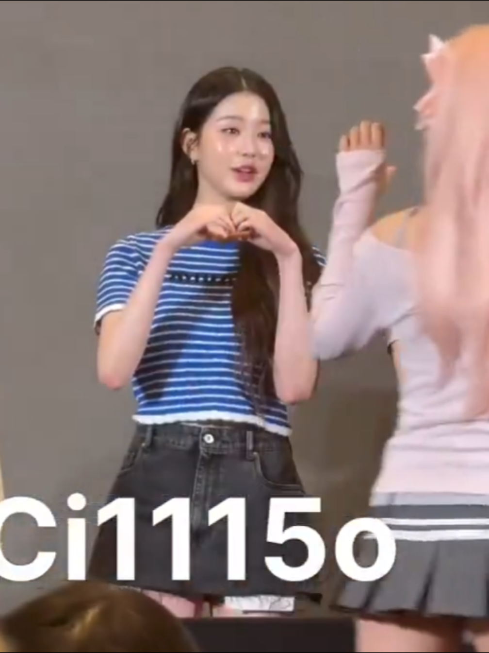 Jangwonyoung When See Pretty Fangirl 😍 at Shanghai fansign  #jangwonyoung #ive 