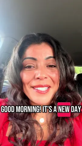 Buenos días! #soñar #señora #latina #vivirlavida #feliz #sonreir #viajar #caurentena #buenosdias #mexicana 