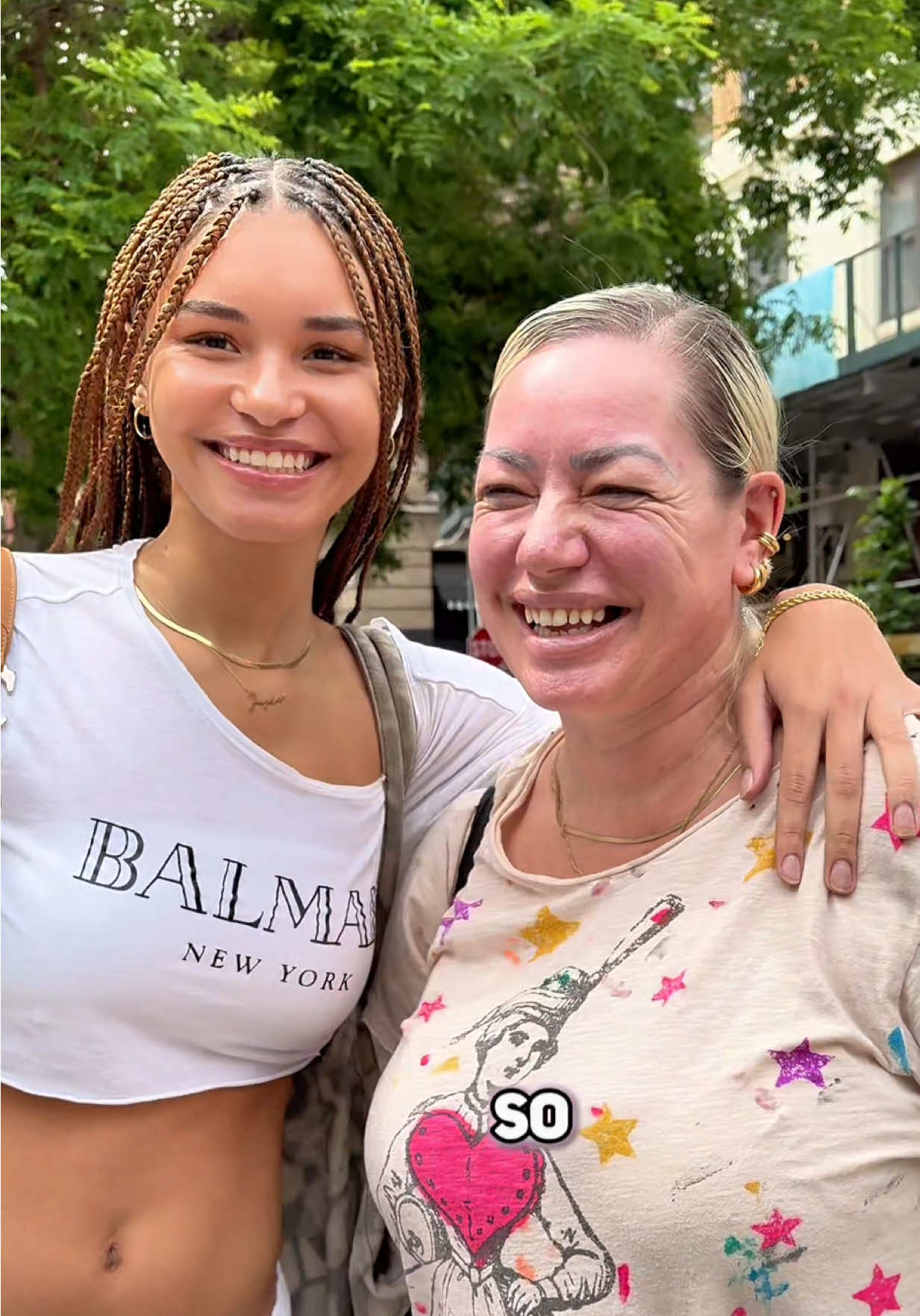 Out of my two years of starting Confidence Heist this goes down as one of my favorite Mom and daughter moments 🥰 @Jayla  #confidenceheist #inspiring🌍withconfidence #davidcarmi #momanddaughtergoals #streetinterview #momanddaughter #reallove #familylove❤️ #confidence 