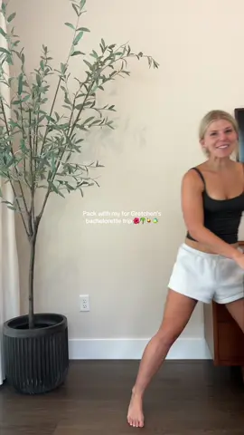 Can’t wait to celebrate our sweetie bride @Gretchengeraghty !!!!! SEE U SOOOON!!!!! 