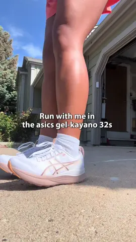 1st run in the new asics gel-kayano 32s! 🔥 @ASICS  Went to Runners Roost to do a gait analysis - needed more stability and arch support and these felt so good! Will rate after a few more runs 🏃🏽‍♀️   #run #runner #runrunrun #momswhorun #asics 