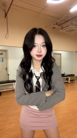 Up lại cho bên này có vid 🫰