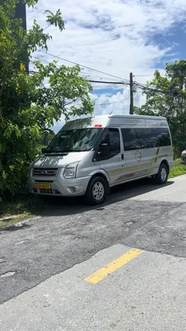 Xe bên đây cũng đời mới
