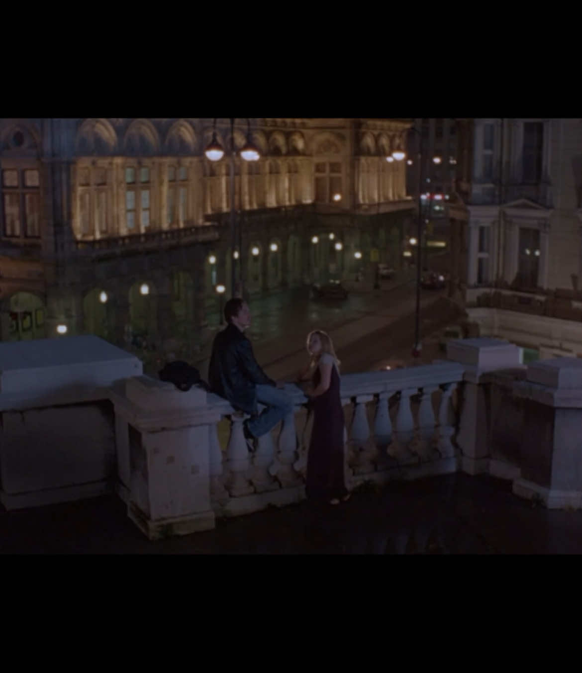 Birlikte geçirdiğimiz zaman sadece bizim. Bizim yarattığımız bir şey. •Before Sunrise #beforesunrise #beforesunset #beforemidnight #beforetrilogy #beforesunriseedit #beforesunrise1995 #juliedelpy #juliedelpyedit #ethanhawke 