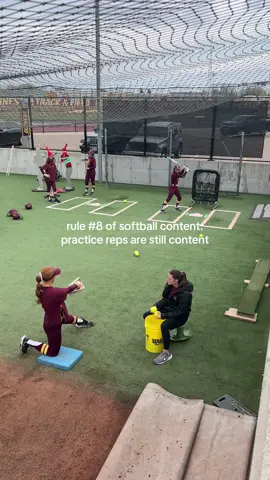 Don’t sleep on the basics 💪 #sports #sport #sportstiktok #softball #softballlife #gophers #umn #minnesota #hit #slapper #content #sportsmedia #socialmedia #womenssports #womeninsports #mn #softballgirl #sportssocialmedia #sydneypluto #batter #warmups 