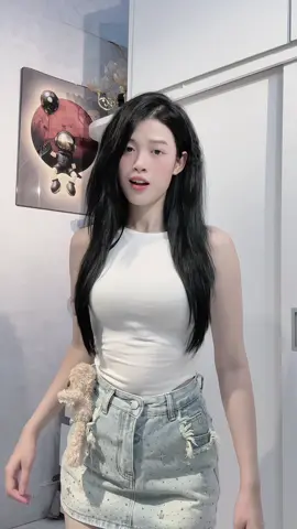 Đêm nay lại mất ngụ Roàiiiii 🙂‍↕️