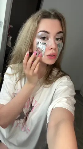 discoball makeup 🪩 #fyp#fup#foryou#discoball#makeup#transition#допосле#переход  