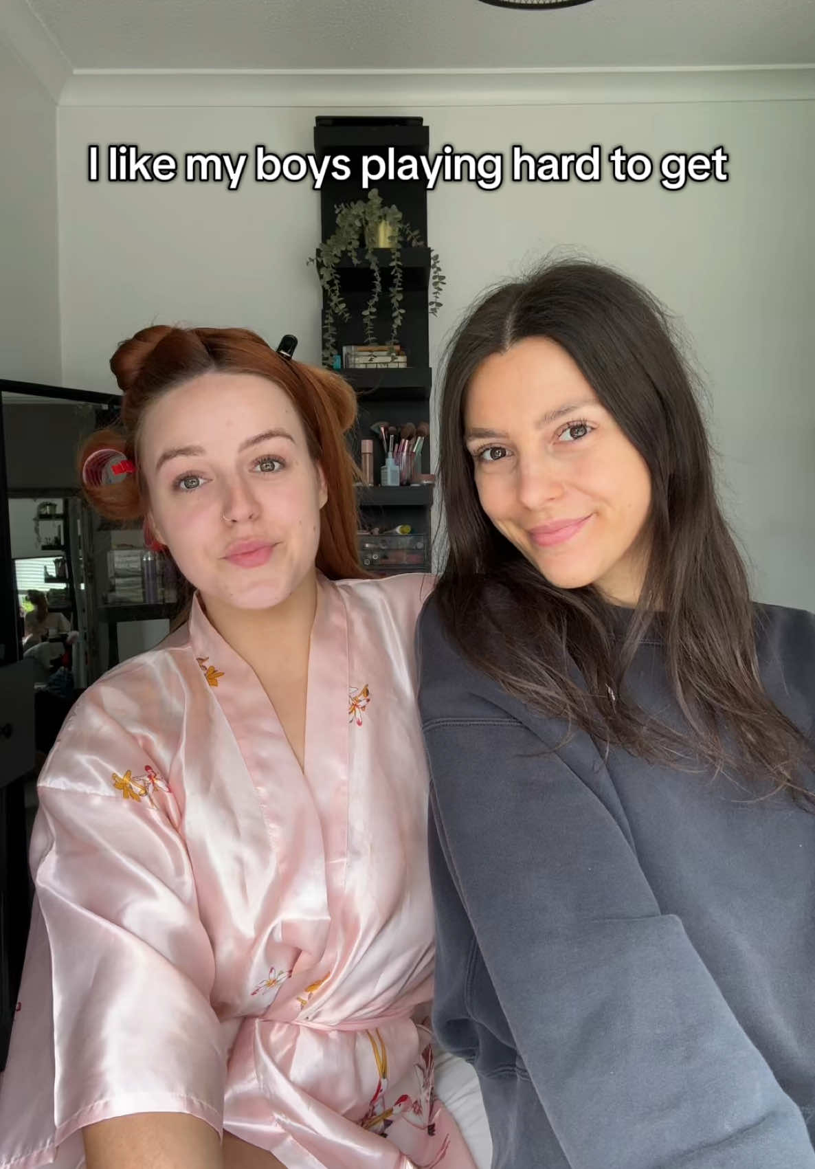 bake wake up, a new Sabrina song just dropped!!!!! #manchild #sabrinacarpenter @Team Sabrina @Sabrina Carpenter @Paige Yeo 