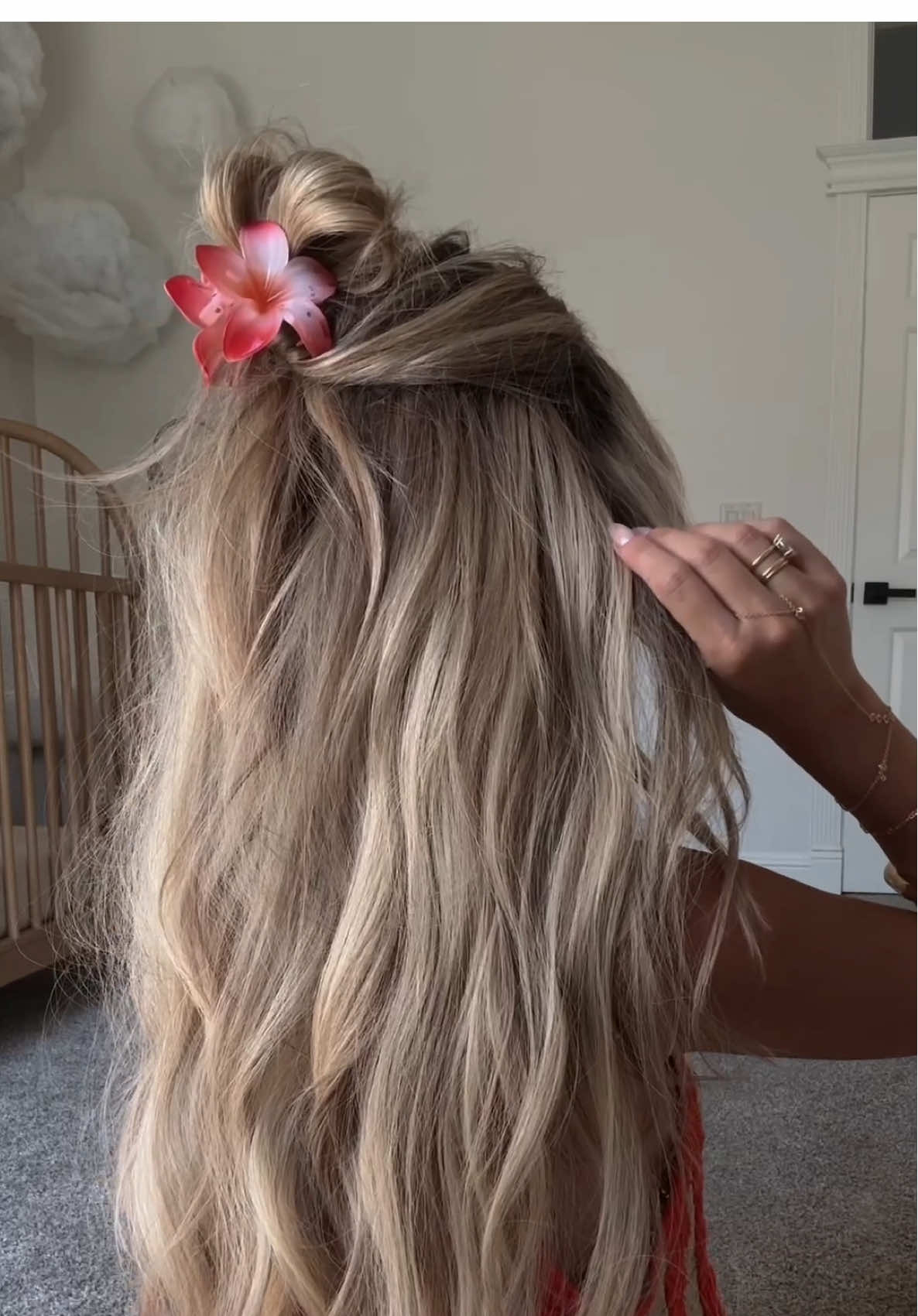 SUMMER HAIR 🌺 #hairtutorials #halfuphalfdown #hairstyle #hairtutorial 