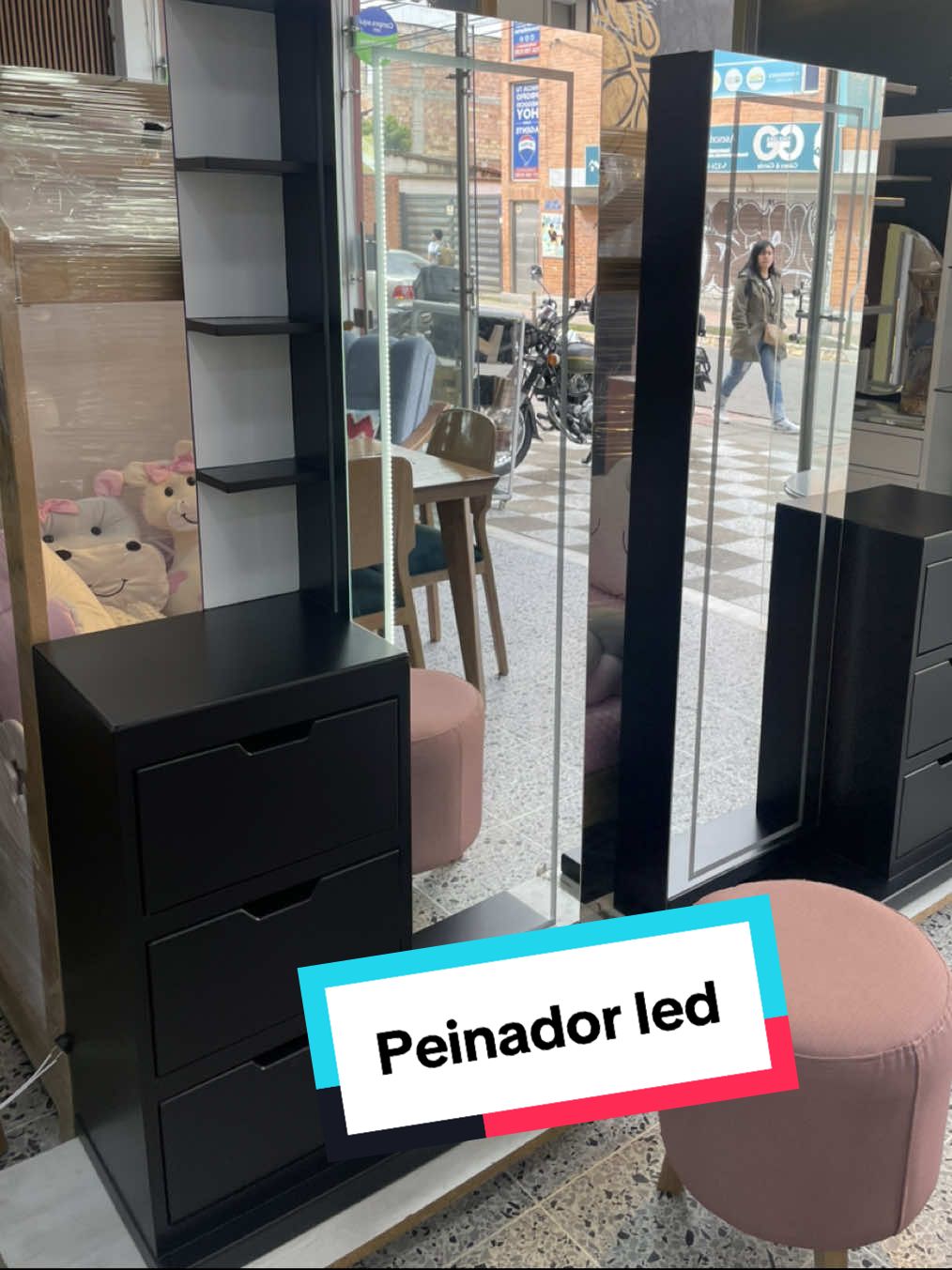 #peinador #vanity #hollywood diseño sobre pedido , con espejo #led 