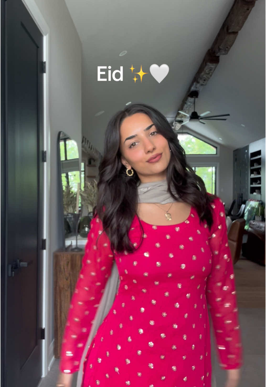 We hope everyone is having a lovely Eid ✨🤍 #fyp #couple #eid #eidmubarak #eidoutfit #pakistani #reaction #relationships #couplegoals 