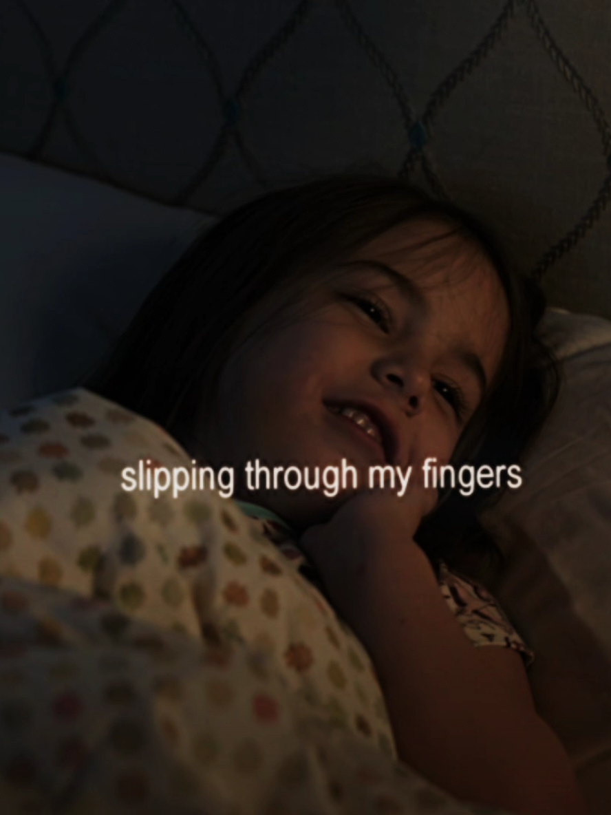 their song. #tonystark #ironman #avengersendgame #morgan  #morganstark #robertdowneyjr #slippingthroughmyfingers 