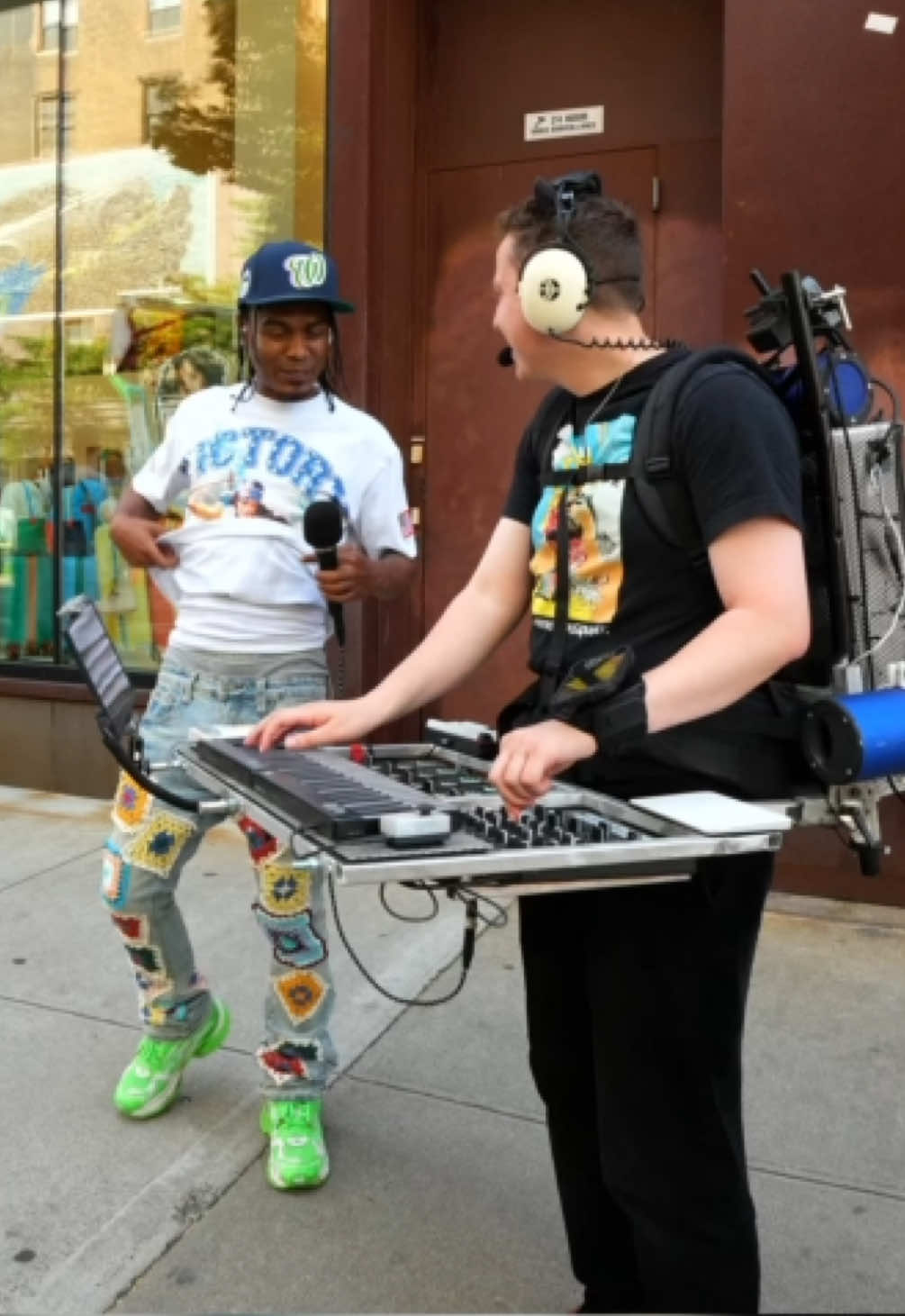Grittiest improv yet?? This dude slimecroc67 (on ig) pulled up while I was making some up-tempo stuff and asked for something slower. Absolutely rocked this beat 🔥🔥