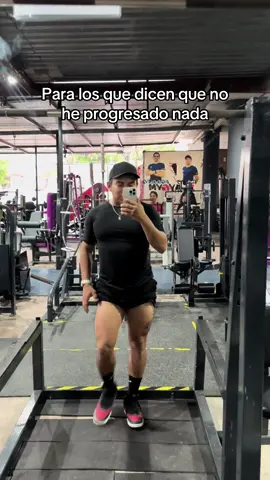 Para los que dicen que no he progresado nada en el gimnasio #gym #gymrat #GymLife #gymhumor #gymbro #gymshark #gymlover #GymTok #fit #Fitness #fitnessmotivation #fypシ゚ #fypp #paratii #contenido 