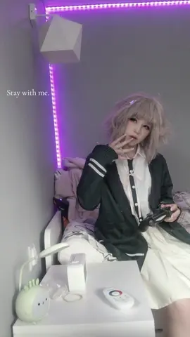 I don't want you to leave. #danganronpa #danganronpacosplay #chiakinanamidanganronpa #chiakinanamicosplay #chiakinanami #chiaki #nanami #cosplayer #cosplay 