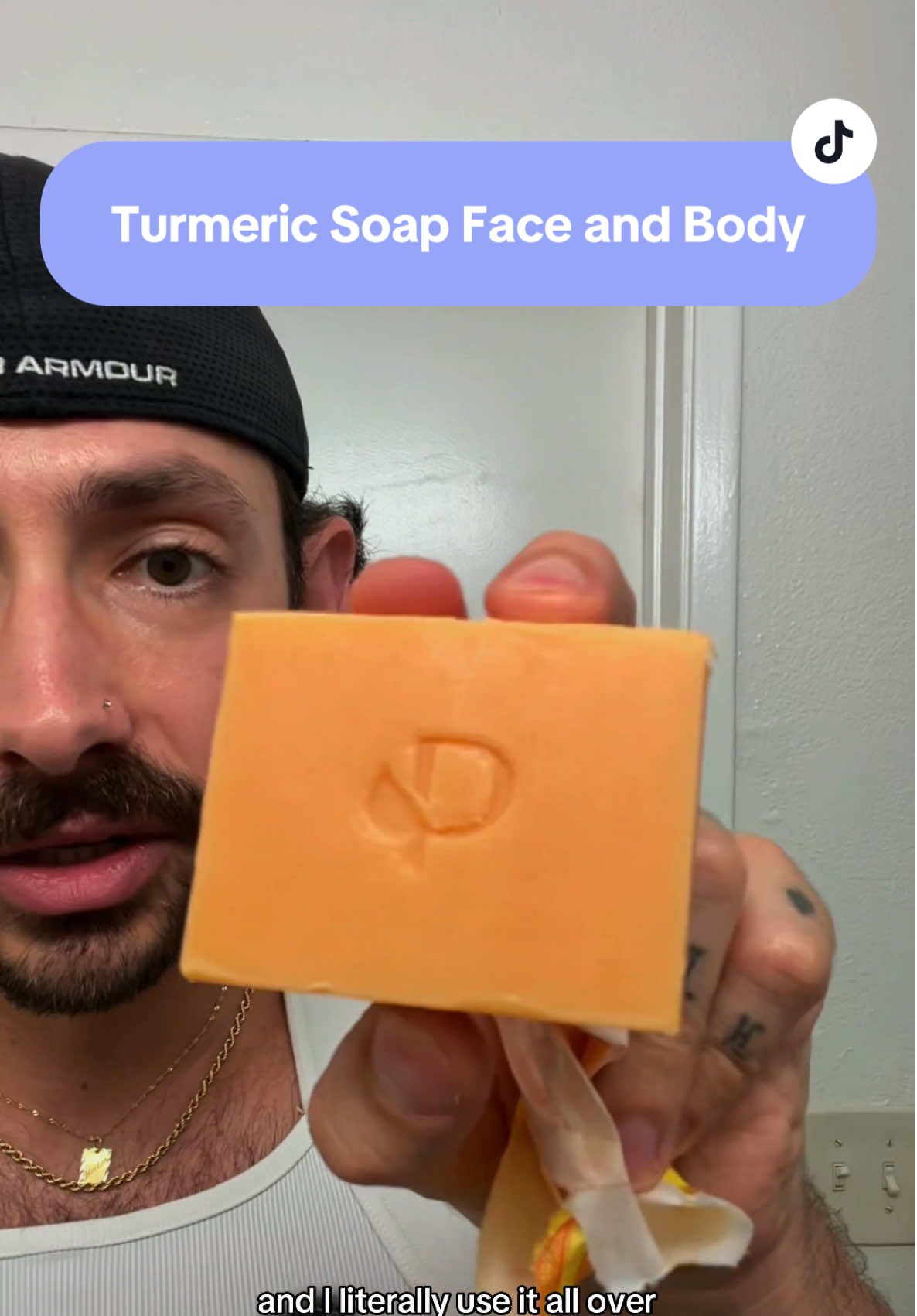 This soap is definitely my go-to for brightened skin and no more dark spots 🧡  #turmericsoap #facesoap #bodysoap #facecare #kojicacidsoap #plantifique #skincare #skinhack 