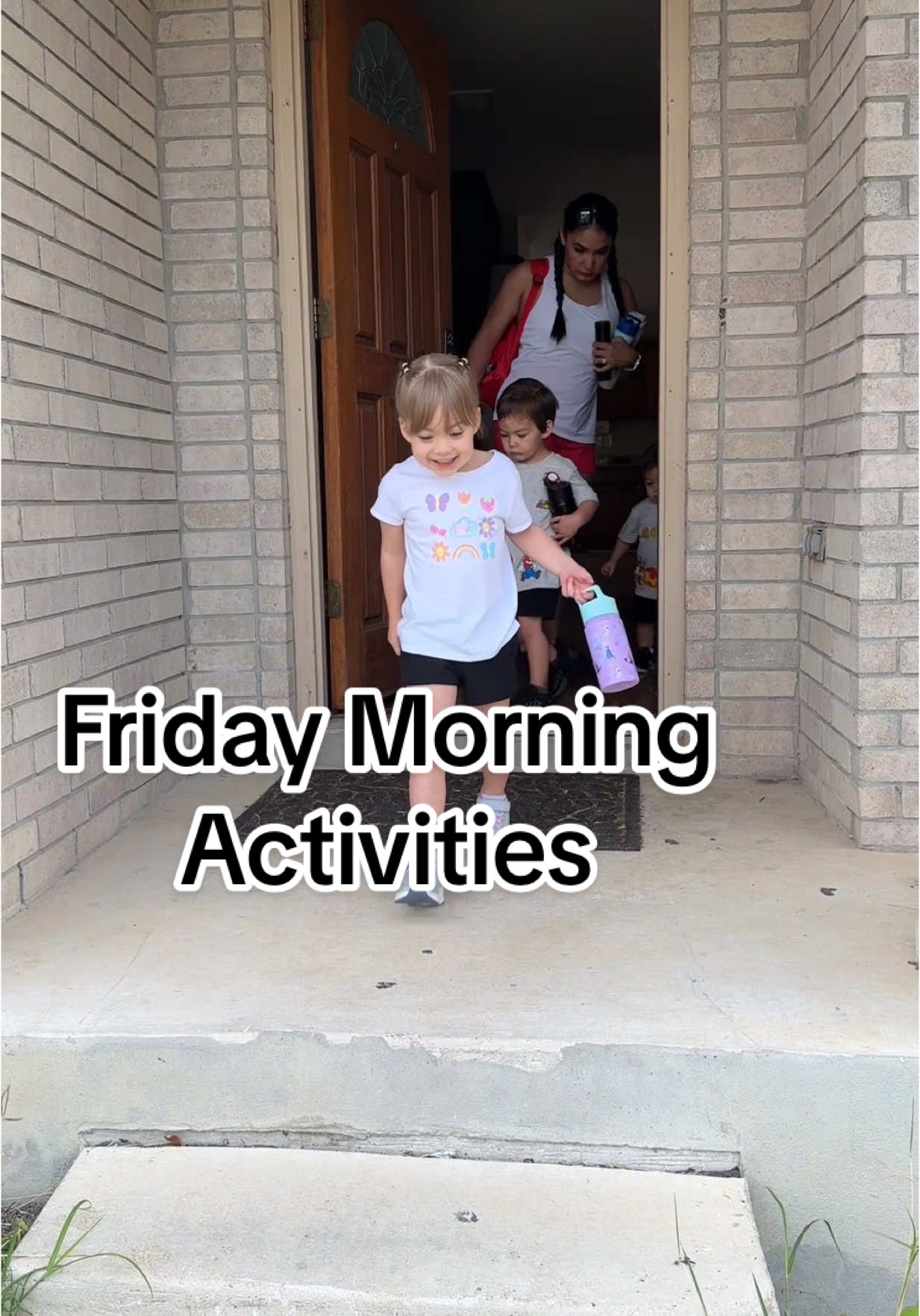 Spend the morning with us! #morning #morningroutine #fitmom #fitmama #burnbootcamp #aquarium #sahm #adventure #sahmlife #sanantonio #momvlog #momvlogs #sahmvlog #morningwithus #fyp #Vlog #vlogs #morningvlog #morningvlogs 