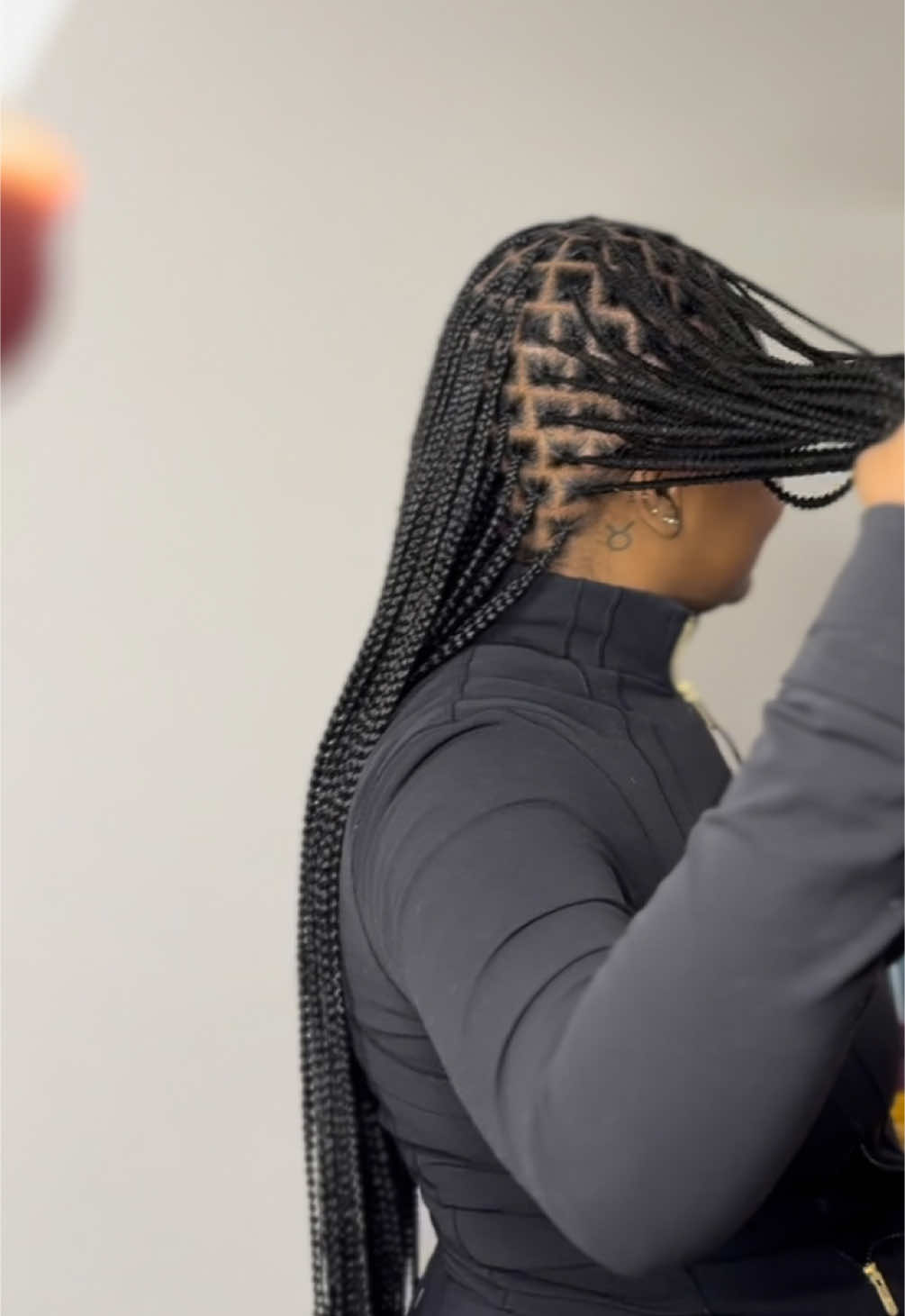 Your Toronto braider  #torontobraider #braider #knotlessboxbraids 