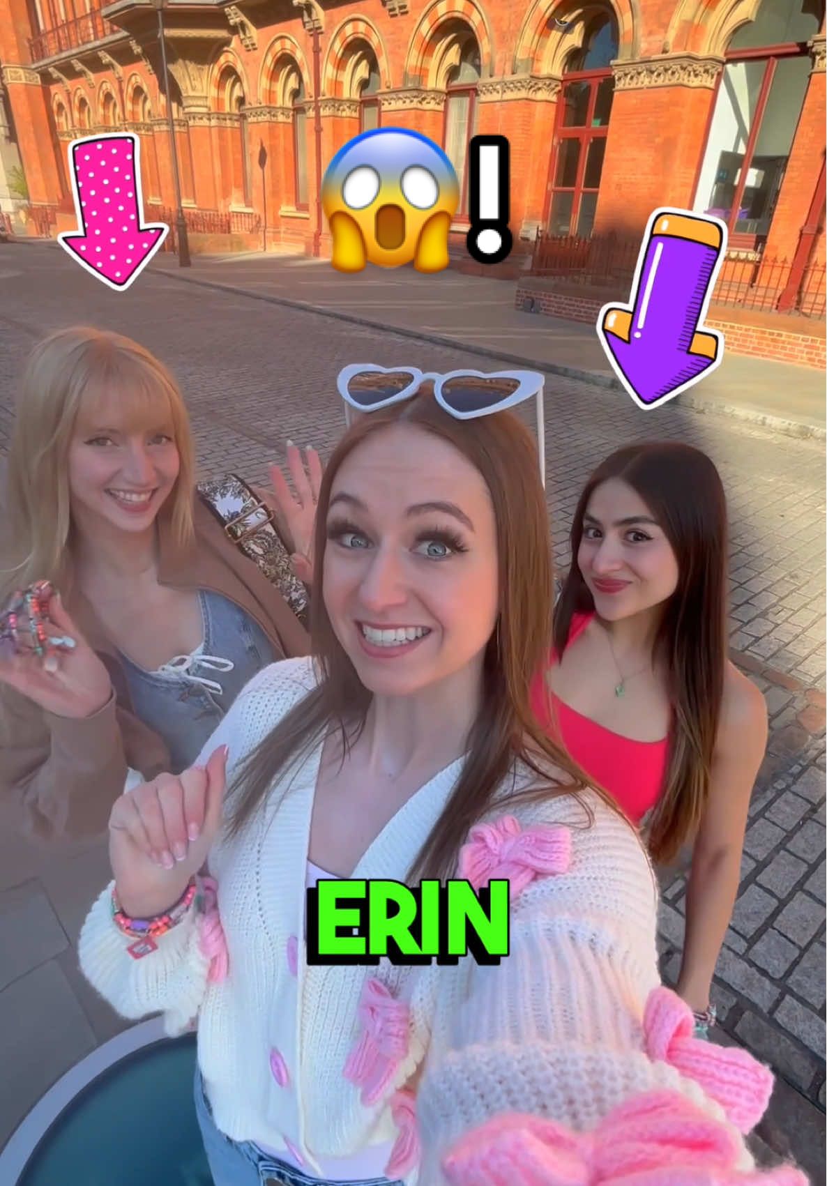 #AD Letting the NEW Sticki Rolls Series 2 CONTROL my day in LONDON with ANNA & ERIN, the Sticki Roll Besties!🥳🇬🇧📌We let the wearable, shareable @Sticki Rolls bracelets decide where we shop, what we eat, where to visit and SO much more!!🫢 #stickirolls #stickirollseries2 @Character Toys U.K. #foryou 