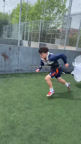 #fyp #football #1 #academyballer #grind #summergrind #training #eghosafootballcoaching #blowthisupforme #blowup #fup #footballtiktok #academyfootballer #profootballer #chasingdreams #academyfootball #vira #offseason #work #workhard 