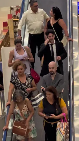 Parabéns a esse brilhoso.