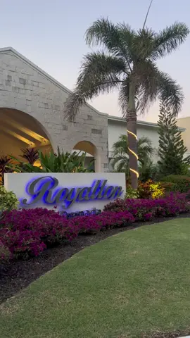 Danni Dee Takes:📍Royalton - St George’s, Grenada.  This is where I stayed during my trip to Grenada. The resort is clean, well-kept, and right on the beach which is perfect for walks and ocean views. If you’re considering staying here and you’re a foodie, just know the food isn’t the highlight. Breakfast gets a pass though 😉 #Grenada #Stgeorges #Spiceisle #Greenz #473 #Grenadatiktok #Royalton  #Marriott #Jabjab #Spicemas #ThingstodoinGrenada #DanniDeeTakes
