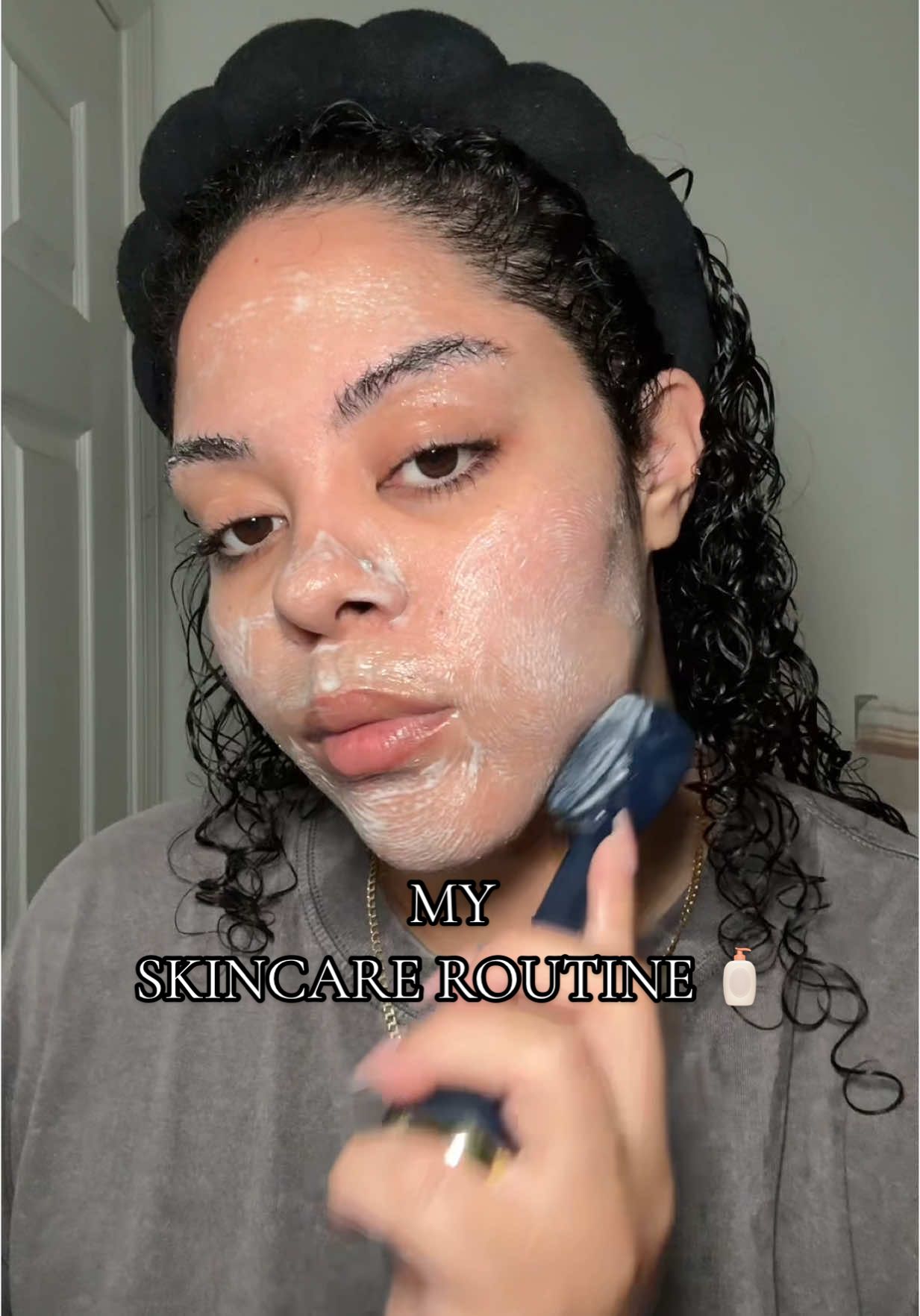 Skin care routine that has been doing WONDERS for me 😭🤍  #licesnedesthetictian #estibestie #skincareroutine #skincare #cosrx 