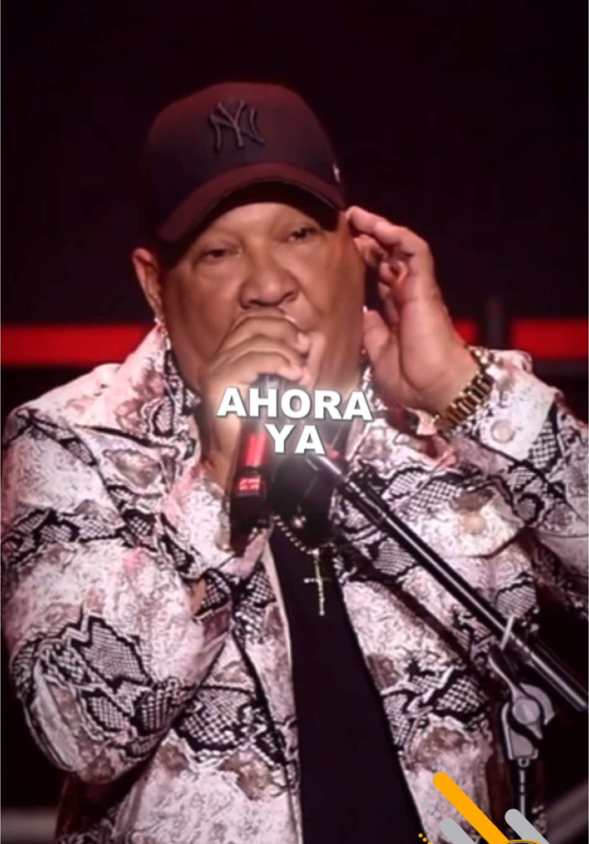 🎙️| Agua Caliente • Hildemaro  • • • #aguacaliente #hildemaro #salsa  #salsamusic #salsasensual #pty 