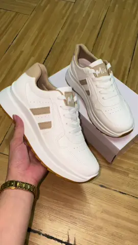 Comfy and affordable rubber shoes for women #shoes #rubbershoes #comfyshoes #affordableshoes #affordable #womenshoes #fyp #fyppppppppppppppppppppppp 