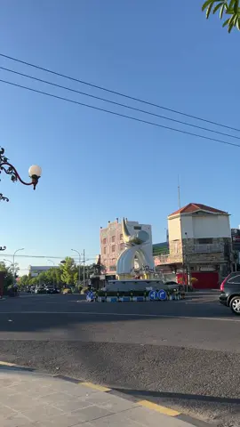 Pagi #kartonyono #alunalunngawi #mppngawi 