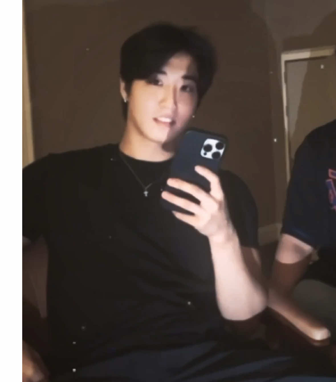 #HANJISUNG|| his arms need to replace my necklace||#straykids#han#hanedit#instagramlive#hanjisungedit#straykidshan#viral#skz#ohmygato_#kpop#kpopedit#kpopedit 